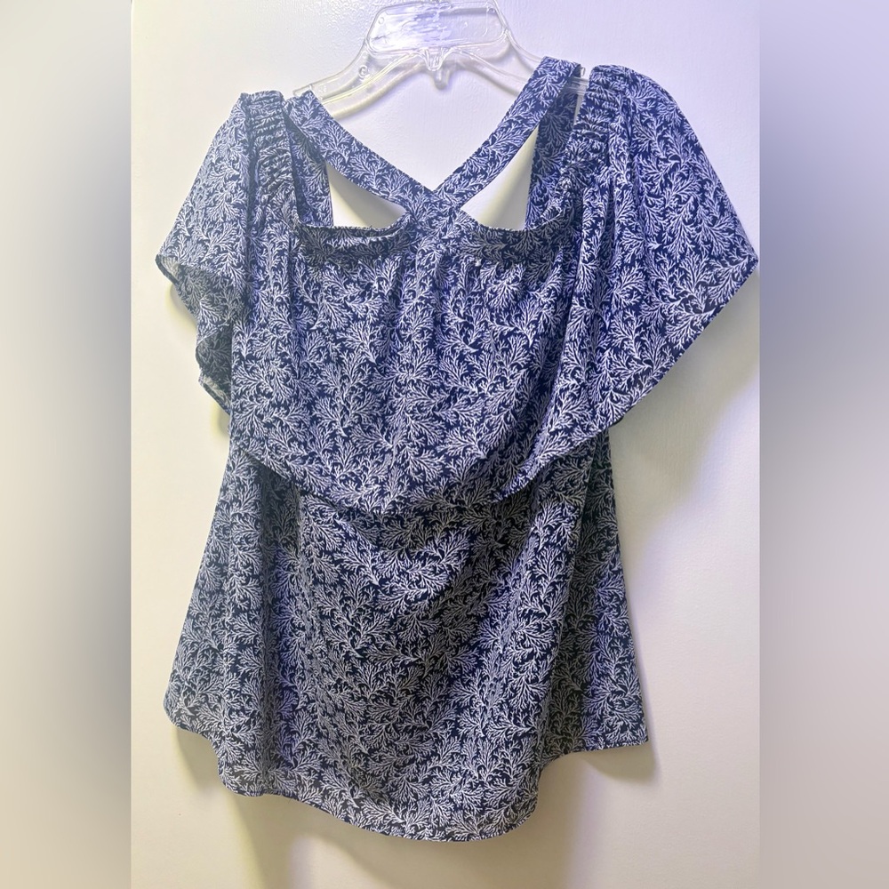 Michael Kors Top NEW Size Small Blue  & White GORGEOUS
